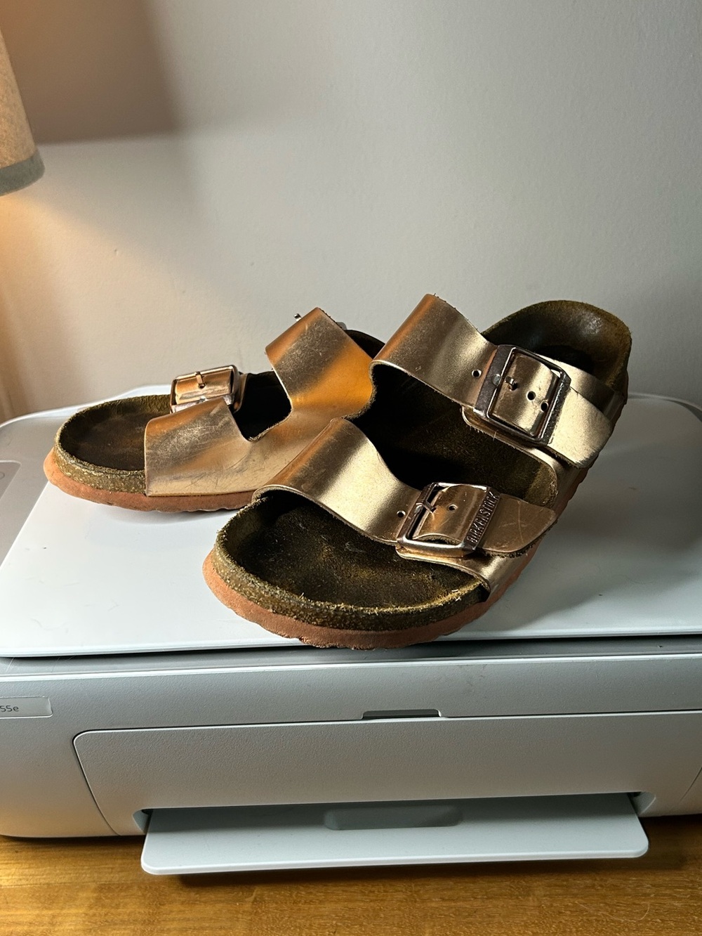 RARE Birkenstock Metallic Rose Gold Arizona w/ Clay Sole, 38N, Soft Footbed